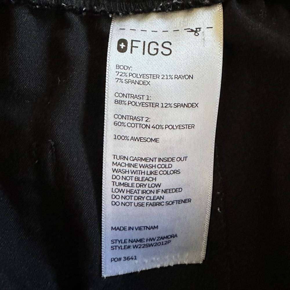 FIGS Scrubs Black Jogger - Picture 6 of 6